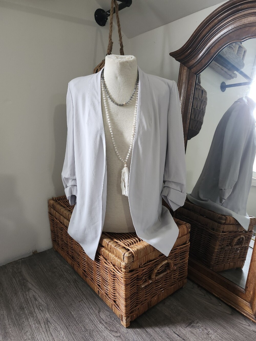 Babaton, Aritiza Women's Soft Gray Open-Front Blazer